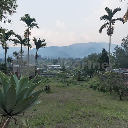 Bens Homestay Mitra Reddoorz Bogor Ngoại thất bức ảnh